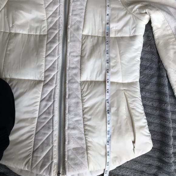 Thick lululemmon winter jacket - Picture 8 of 12